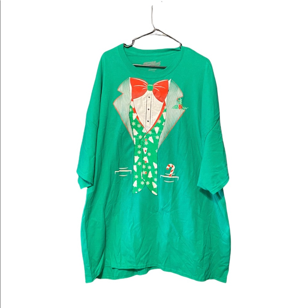 Unisex 5xl Green Christmas holiday t shirt